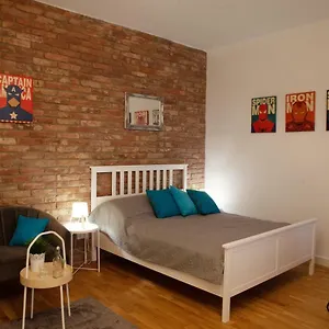 Marvel Apartman